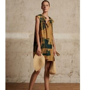 NWT Dress - Soeur
